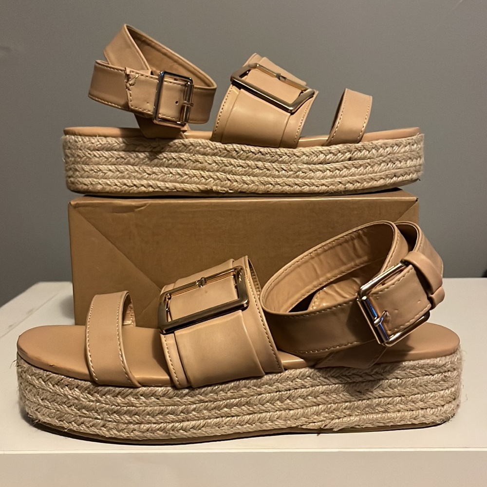 Just FAB tan platform strappy sandals